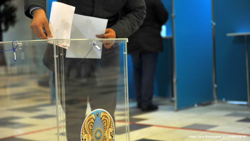 Еxit poll: Мәжіліске үш партия өтті