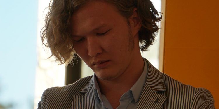 Ислам Қабулұлы. "Қиялымызда қалқыған болмысты ұмыттық жоқтауды..."