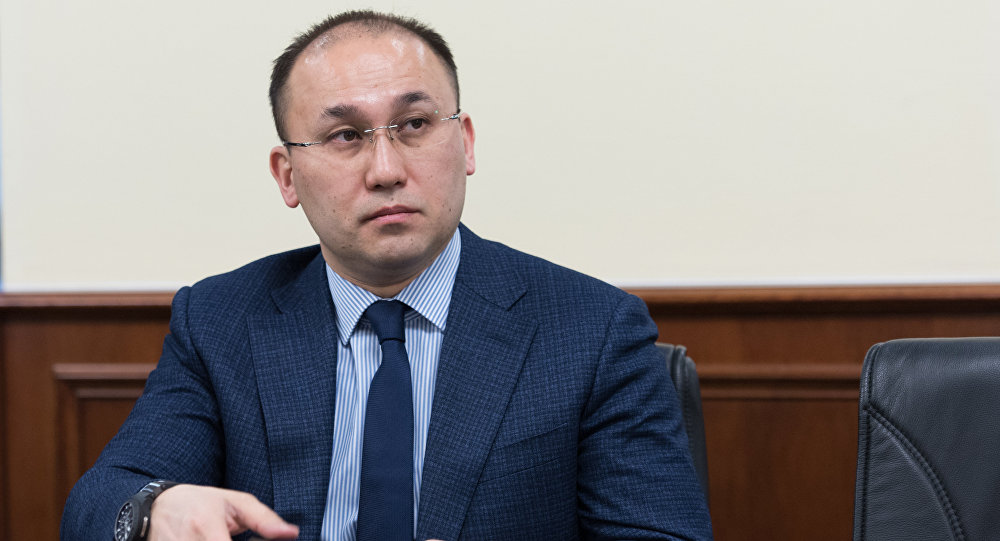 Абаев: Президент әуежай атауына түсіністікпен қарайды деген үміттемін