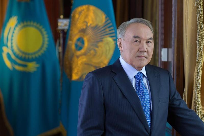 Назарбаев: Бірлесе білген ел бәрін жеңеді