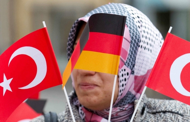 قازاقستاندىقتارعا تٷركييا مەن گەرمانييادا ساق بولۋعا كەڭەس بەرٸلدٸ