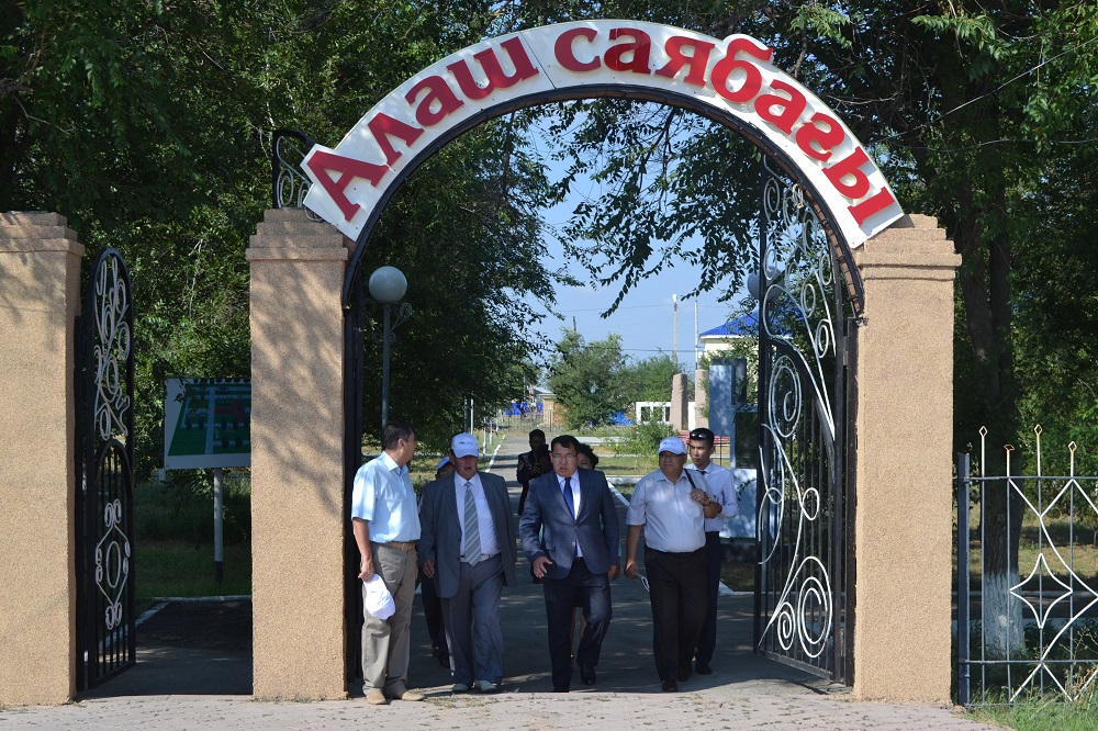 Атыраудан бір топ тарихшы Алашорда ізімен сапарға шықты