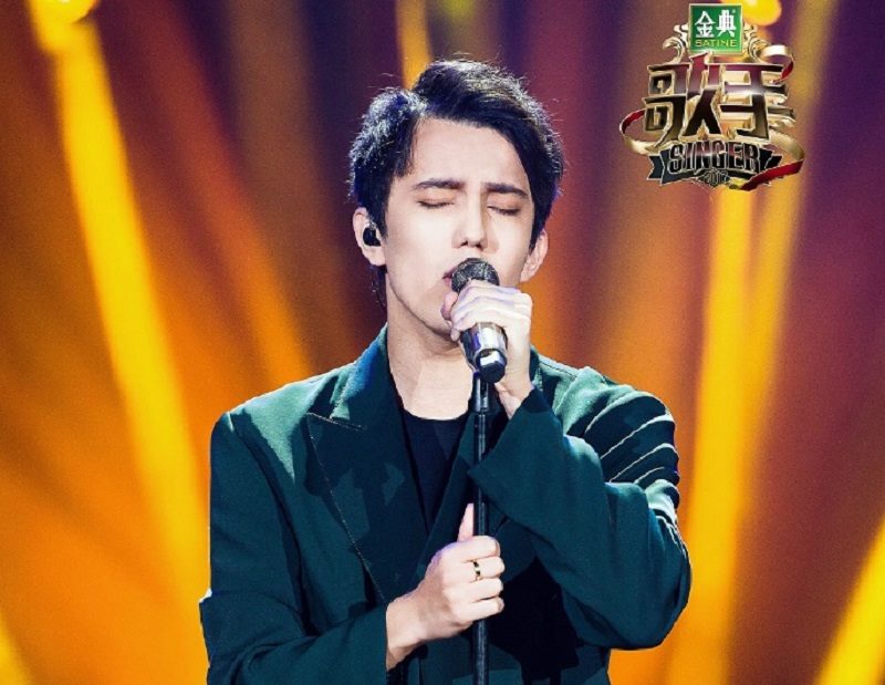 ديماش قۇدايبەرگەنوۆ قىتايداعى I Am a Singer كونكۋرسىنىڭ بٸرٸنشٸ كەزەڭٸندە جەڭٸسكە جەتتٸ