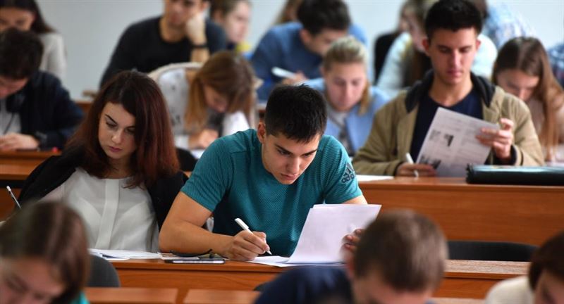 Түлектер жекеменшік ұйымдарда да жұмыс істеу арқылы гранттарын өтей алады