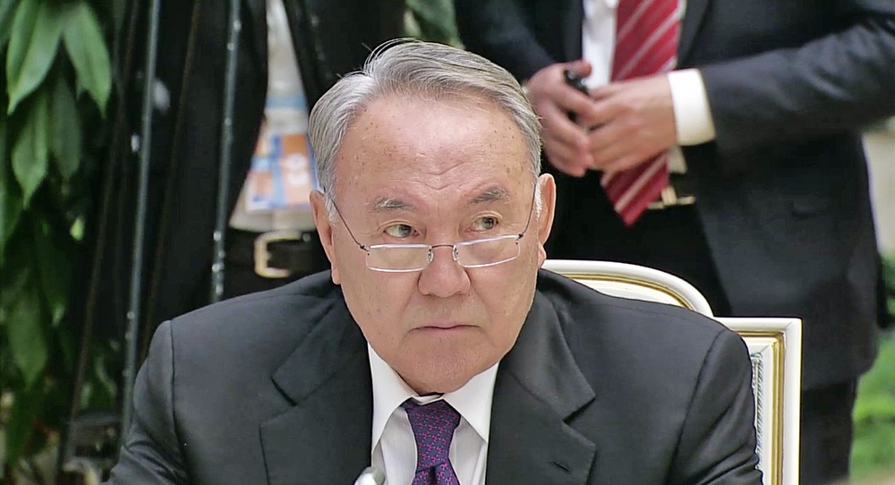 N.Nazarbaev qarjy ministrine memleket qazynasyn molaitýdy tapsyrdy