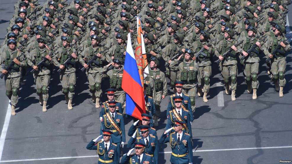 Pýtin Resei men Armeniianyń birikken áskerin qurýdy maquldady