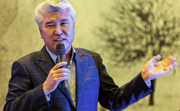 Muhamediuly "jynystyq bopsalady" dep aiyptaǵan Eńlik Sydyqovany sotqa berdi