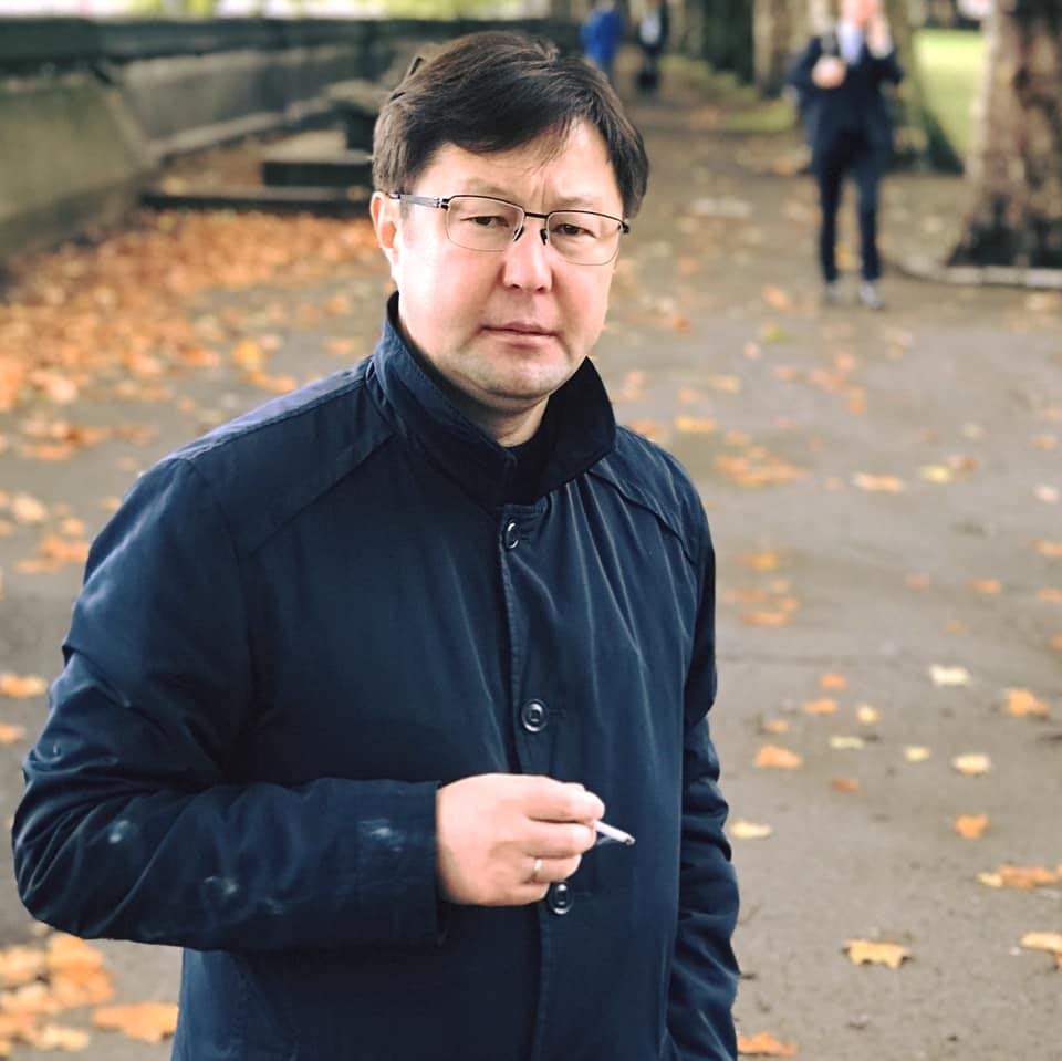 "Саналы қоғамбыз ба, әлде ала-құла тобырмыз ба?.."