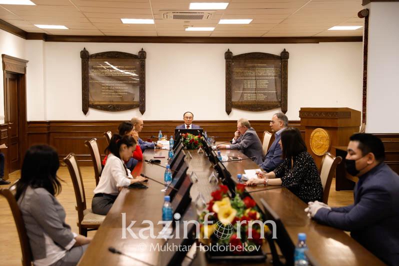 Eýraziialyq integratsiia barysynda bilim men ǵylym salasyndaǵy bailanystar nyǵaidy