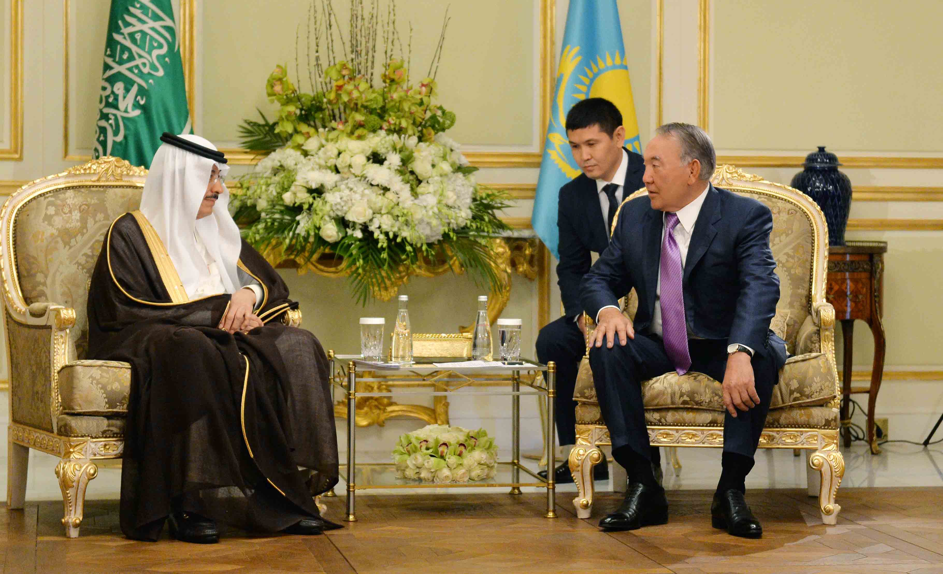 Nazarbaev Caýd Arabiiasynda Islam damý bankiniń prezidentimen kezdesti