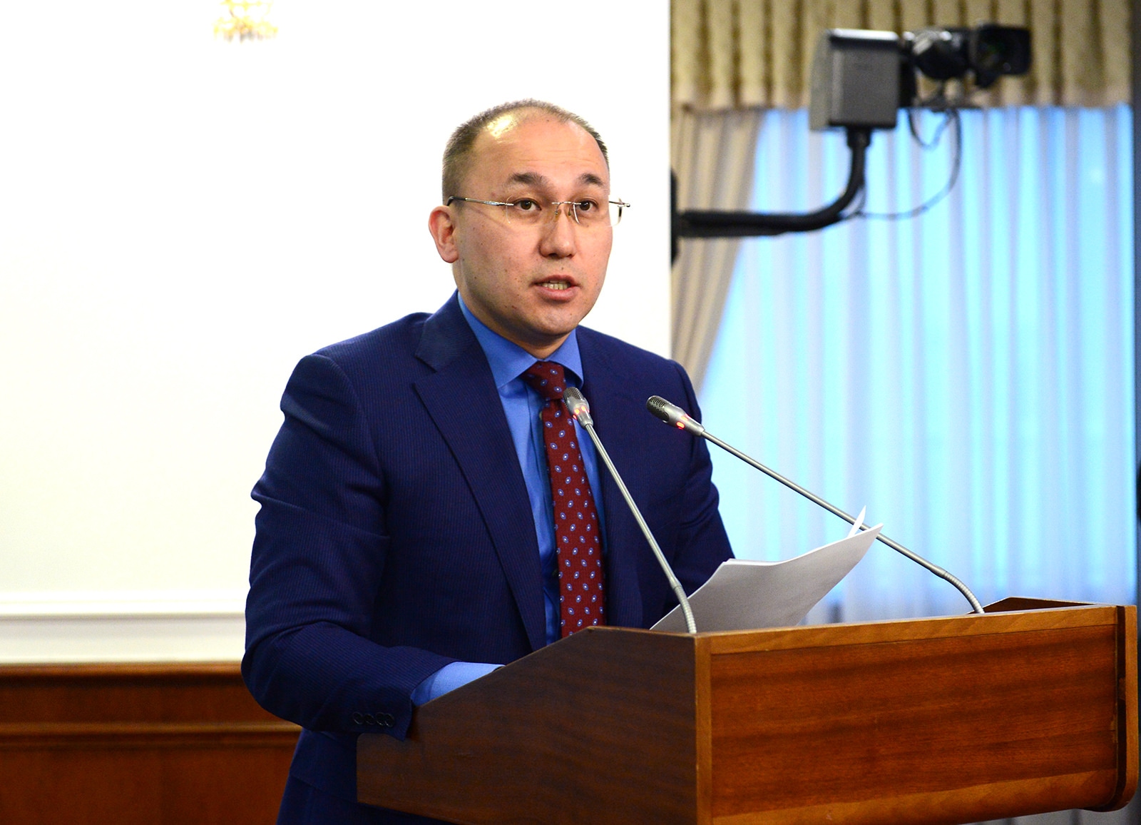 دەۋرەن اباەۆ «تسيفرلىق قازاقستان» باعدارلاماسىنىڭ 5 باعىتىن اتادى
