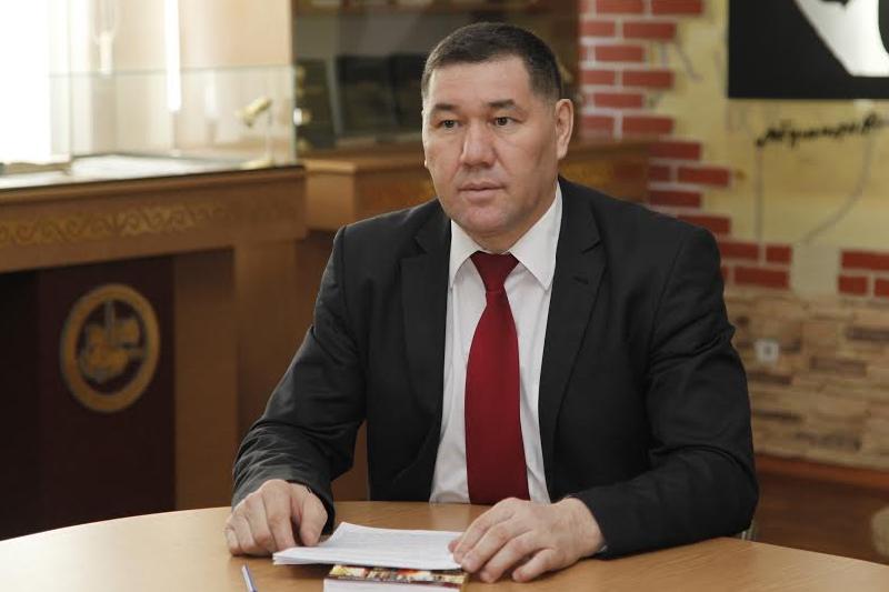 Сейфуллин бастаған большевиктерді Алашордаға қарсы қою дұрыс емес - Зиябек Қабылдинов
