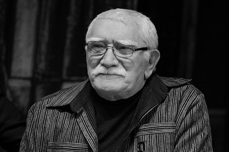 Назарбаев Армен Джигарханянның жақындарына көңіл айтты 