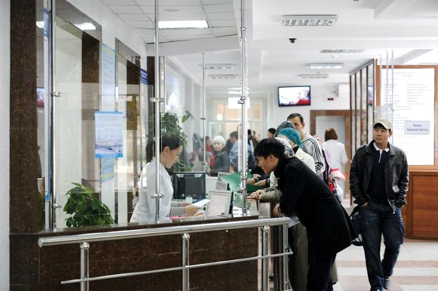 Емханаға тіркелудің үш тәсілі қандай – маман жауабы