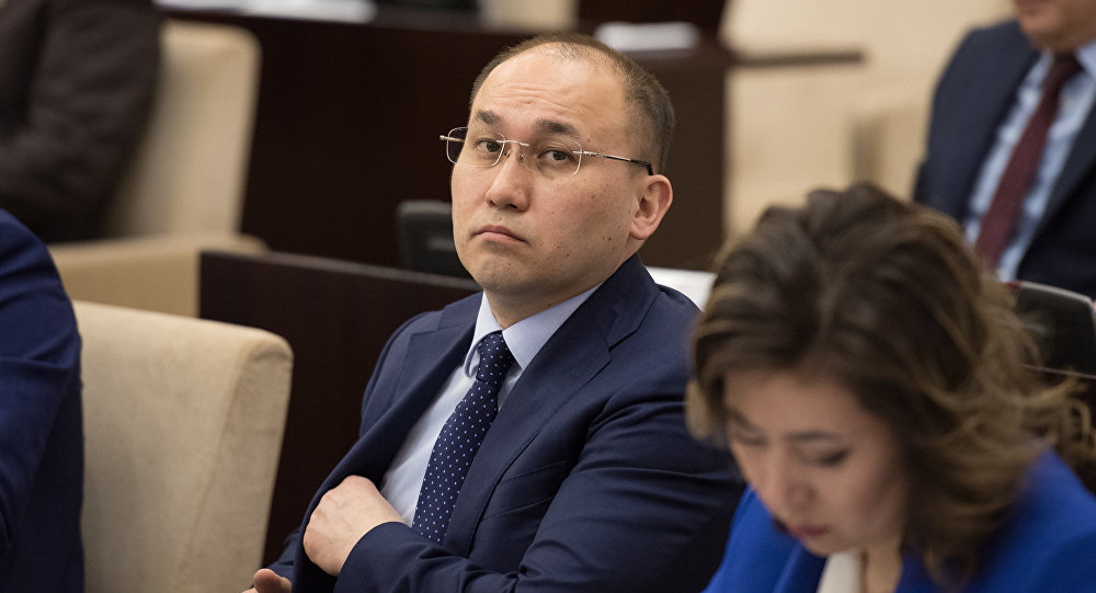 Дәурен Абаев: Алаштың ғасырлық тойы мен ВЛКСМ-нің 100 жылдығын салыстыру - мүлде орынсыз 
