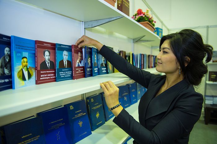 «Eurasian Book Fair-2016» halyqaralyq kitap kórme-jármeńkesi bastaldy