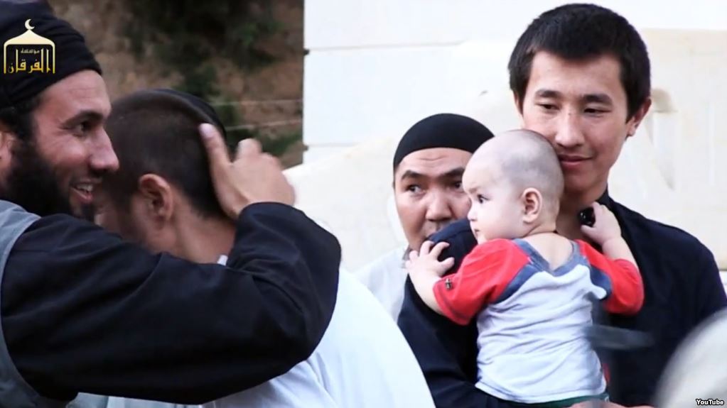 سيرييادان كەلگەن قازاقستاندىقتار راديكالدى كٶزقاراس ۇستانىپ جٷر - ۇكك