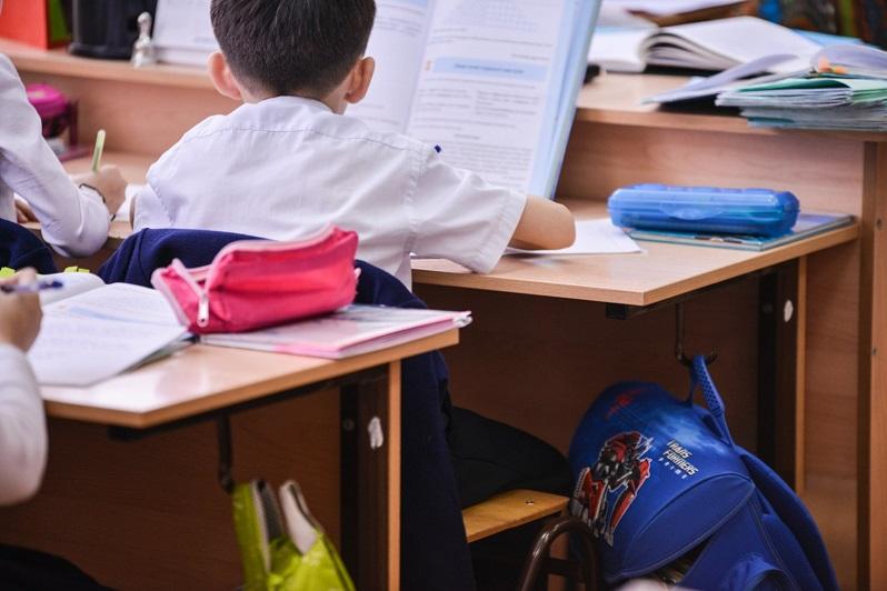 2023 жылы 1 сыныптарға латын графикасына негізделген қазақ әліпбиі енгізіледі