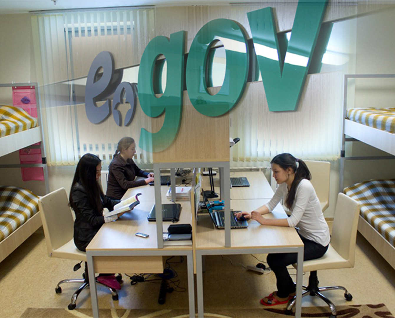 ستۋدەنتتەر جاتاقحانانى «e-gov» ارقىلى الا الادى - قر بعم