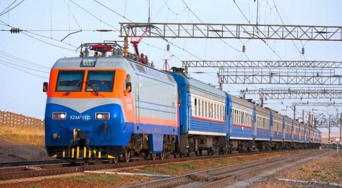 Қазақстанның бірнеше облысы бойынша пойыздардың жүру жиілігі қысқарады