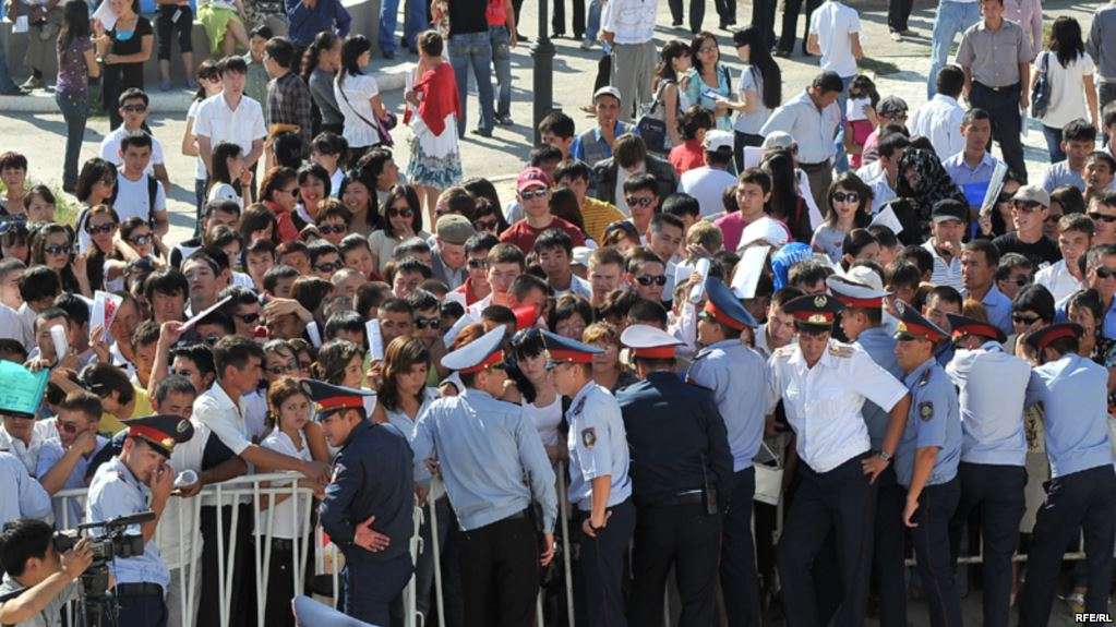 جاستار اراسىنداعى جۇمىسسىزدىق مەملەكەتكە قاۋٸپتٸ