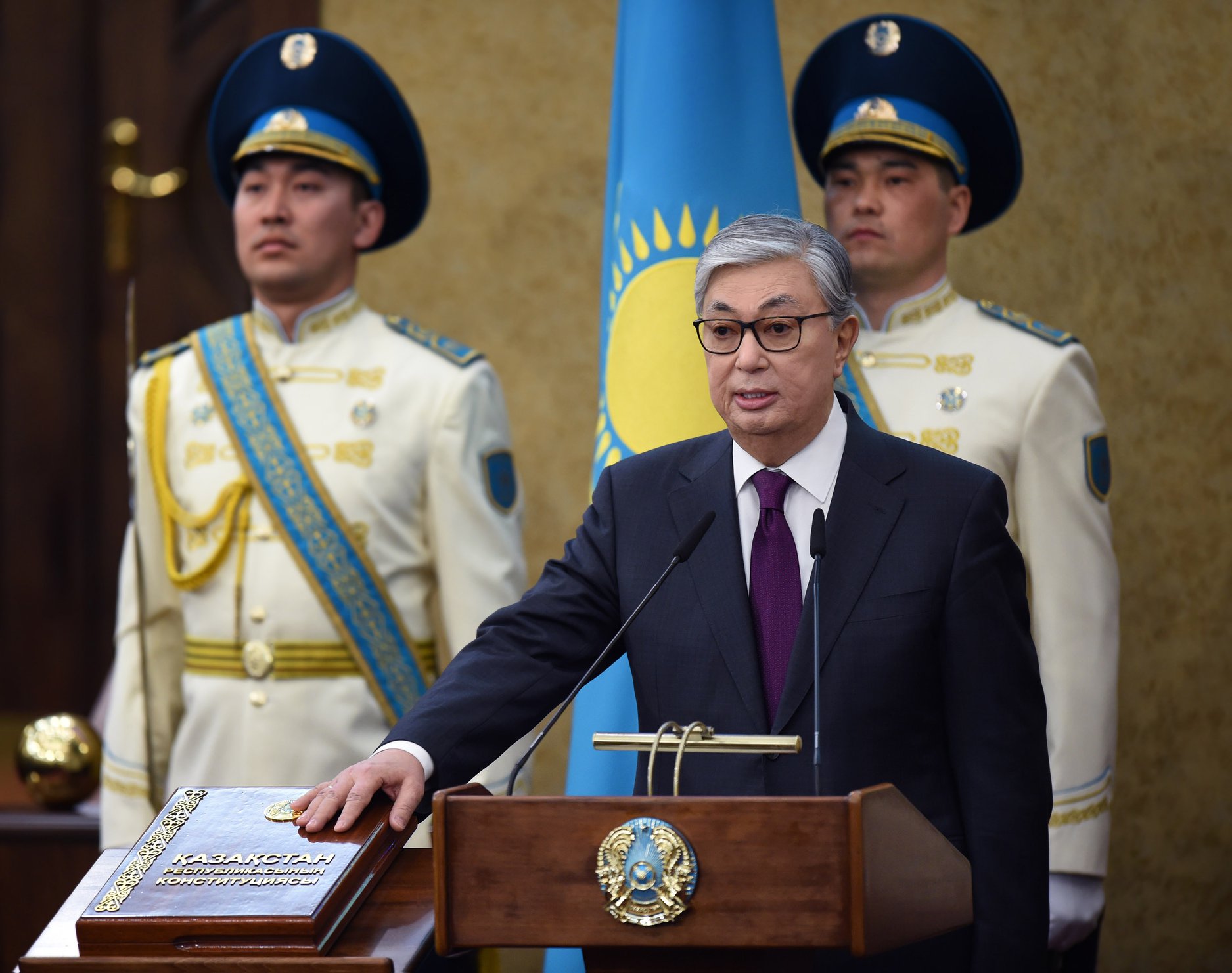 Тоқаев - Президент болуға лайық бірден-бір сенімді кандидат (сауалнама)