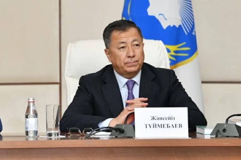 Túimebaev: Manas jyrynyń qazaq tilinde jaryq kórýi – qazaq ádebietiniń qoryna qosylǵan altyn qazyna