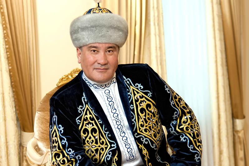 Дәстүрлі әнші Мейірхан Адамбеков өмірден озды