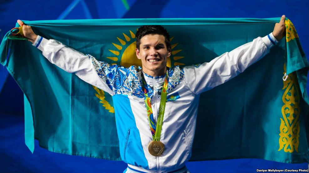 Astanada Olimpiada chempiondaryna qurmet kórsetý saltanaty ótedi