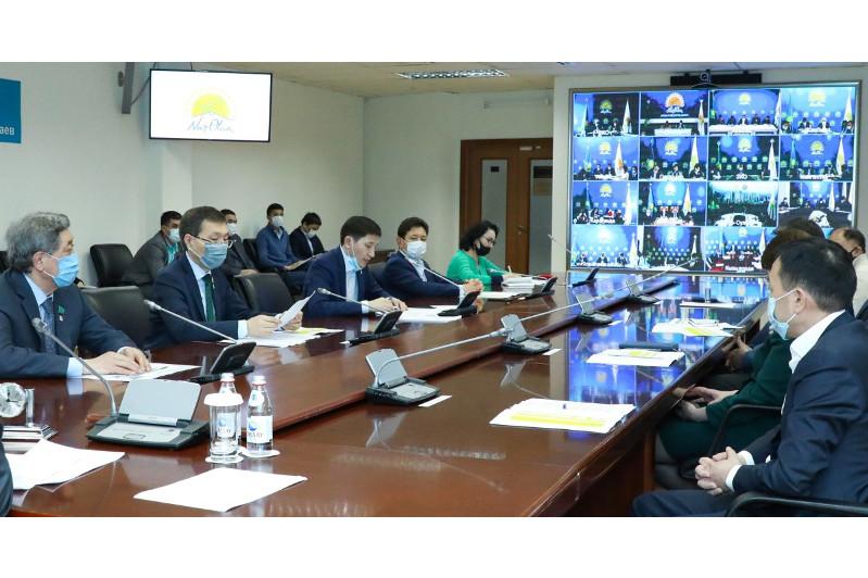 Taǵy 210 myń muqtaj otbasy «Birgemiz» qorynan qarjylai kómek alady