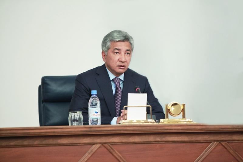 Тасмағамбетов: Еліміз үшін аэроғарыш саласындағы жобаларға басымдық беріледі