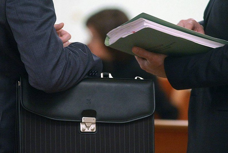 پرەزيدەنت ەكٸمشٸلٸگٸ بٸرقاتار مينيسترلٸكتەردٸڭ شتاتىن قىسقارتۋ قاجەت دەپ سانايدى