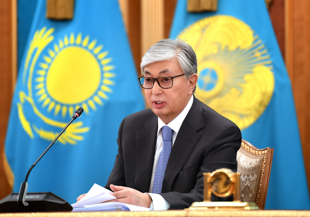 Тоқаев: "Билік пен халық арасындағы өзара сенімді күшейту – маңызды міндет"