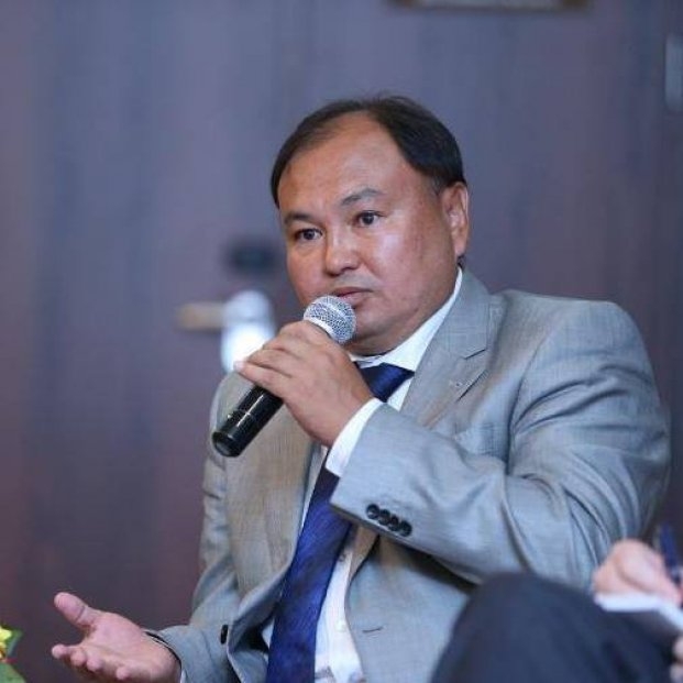 قازاق تٸلٸنٸڭ مەرتەبەسٸن قالاي كٶتەرەمٸز?