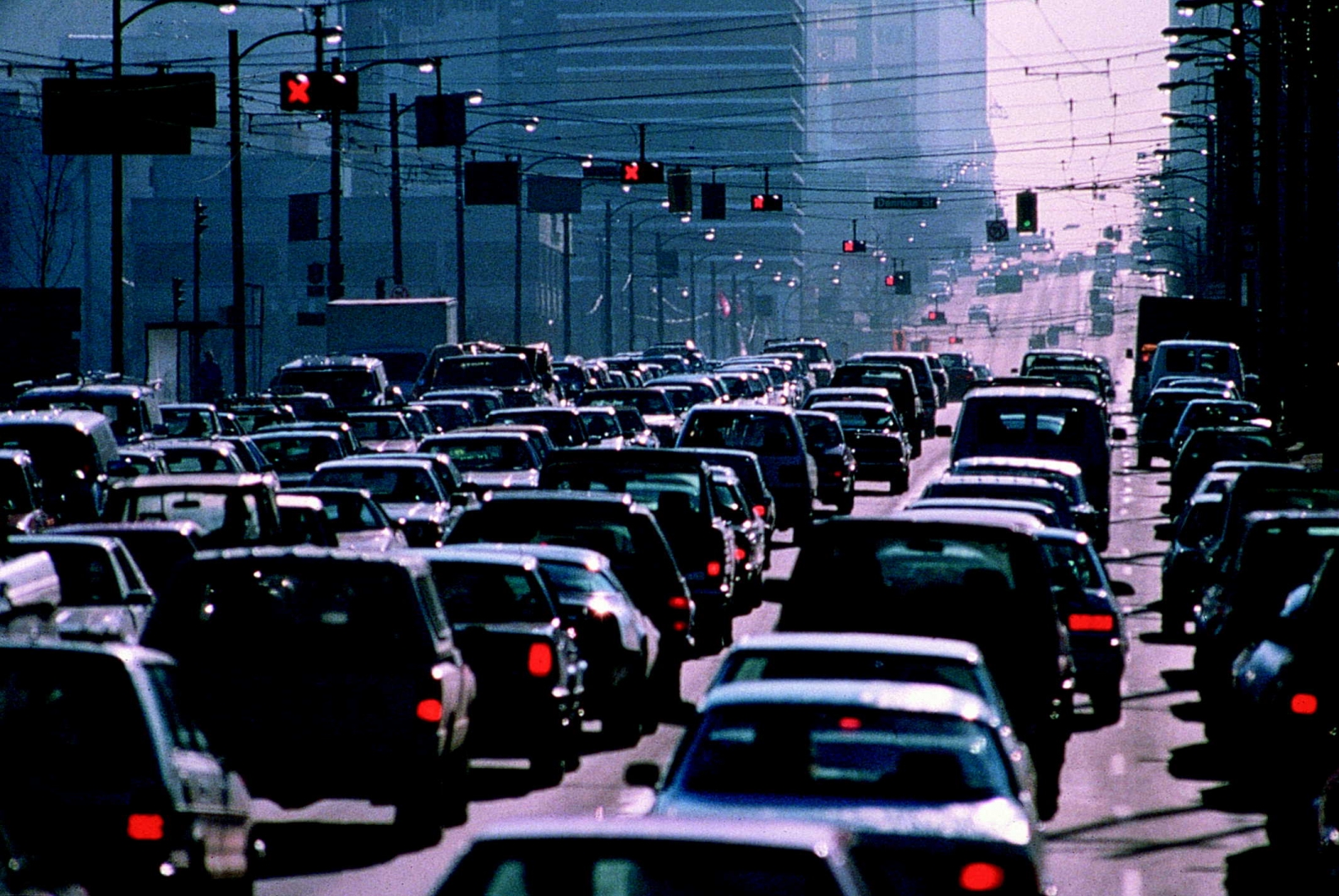 Almatyny kólik keptelisinen qutqarýǵa frantsýzdar kómektespek