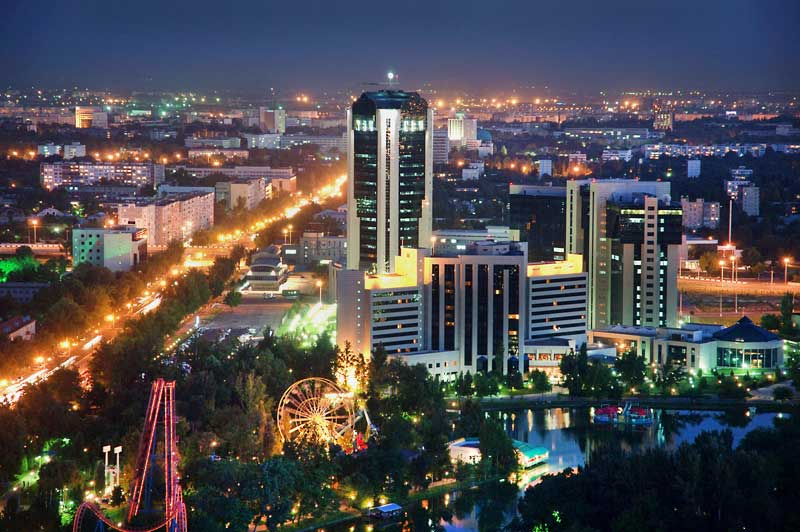 Өзбекстанда Тәуелсіздік күніне арналған салтанатты шаралар кейінге қалдырылды