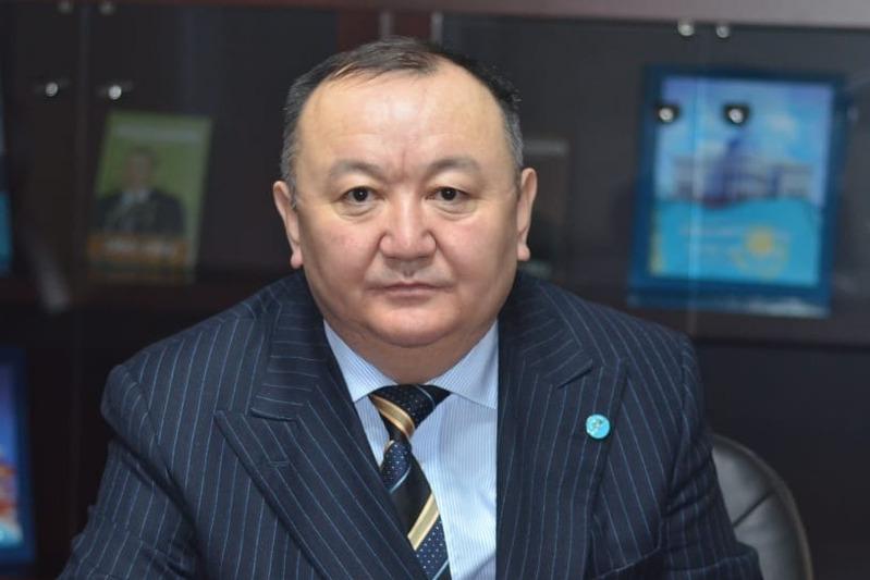 Aýyt Muqibek: «Oralman» sóziniń «qandas» bolyp ózgerýi - qazaq kóshiniń ekinshi altyn dáýiriniń bastalýy