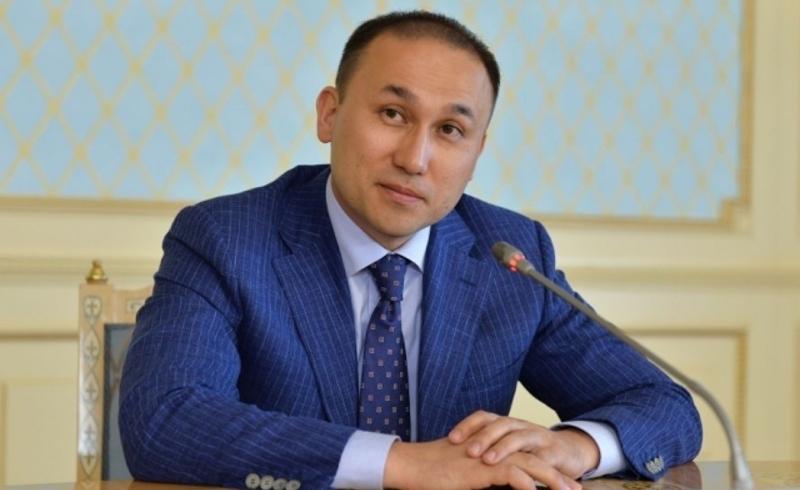 شەتتەگٸ قازاقتارعا قازاقستاندا شىعاتىن باسپاسٶزدٸ جەتكٸزۋ باعىتىندا جۇمىس جٷرگٸزٸلەدٸ – دەۋرەن اباەۆ