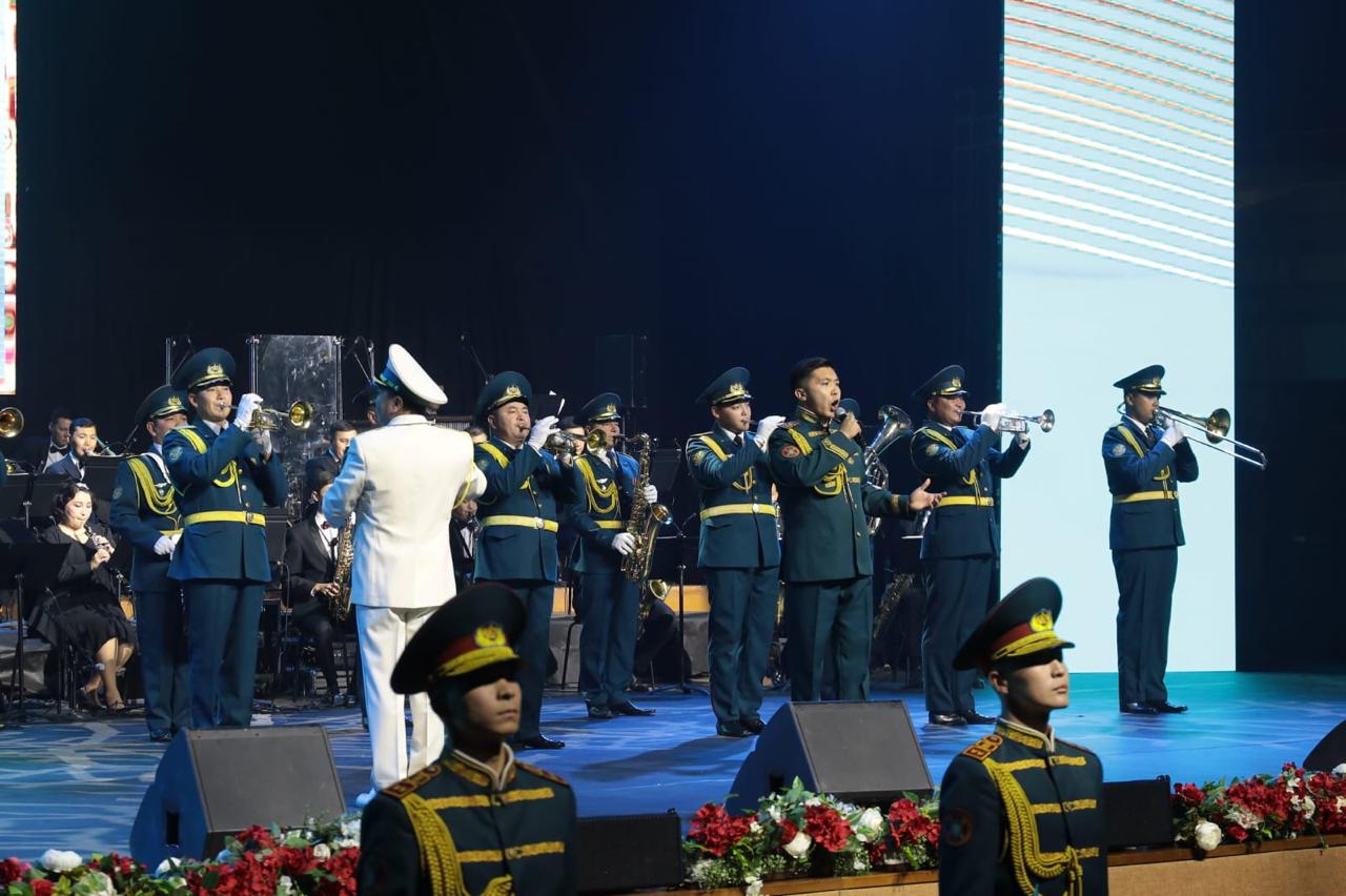 Елордада "Рух қанатында" атты мерекелік коцерт өтті