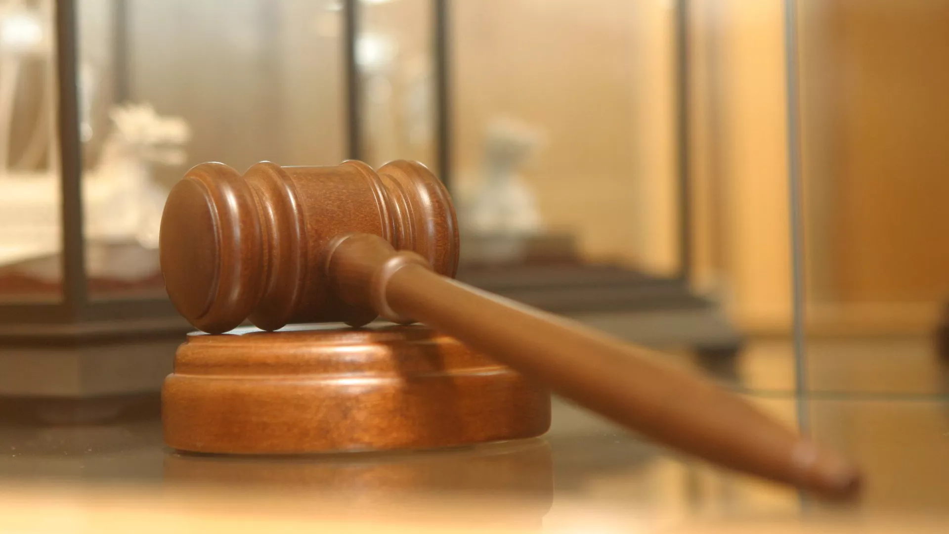 ٶزبەكستاندا 68 بالا دەرٸدەن كٶز جۇمدى: سوت ٷكٸمٸ ٶزگەرٸسسٸز قالدى
