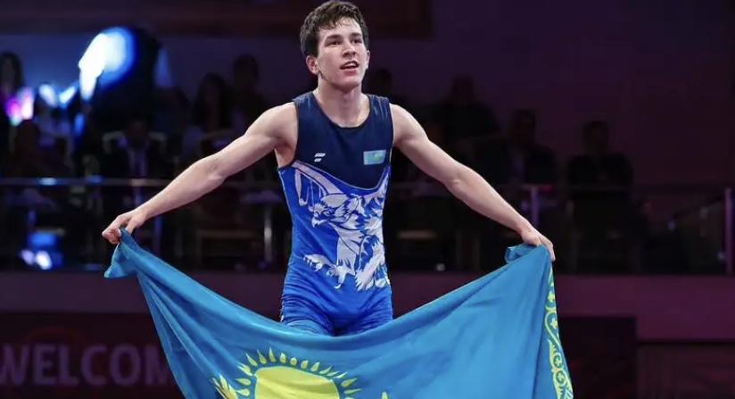 Grek-Rim kúresinen U-17 Aziia chempionaty: Shámil Dosbol jeńimpaz atandy