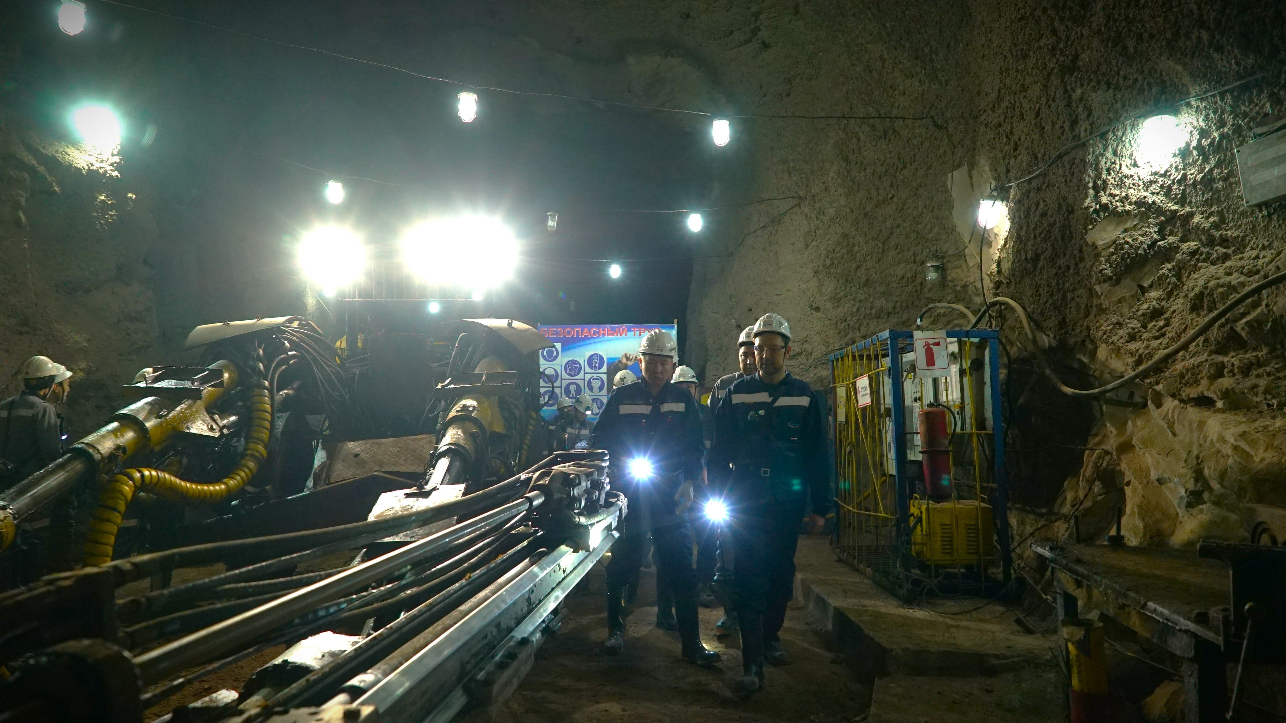 Қазақмыстың Басқарма төрағасы Батыс кенішінің ұжымымен кездесті