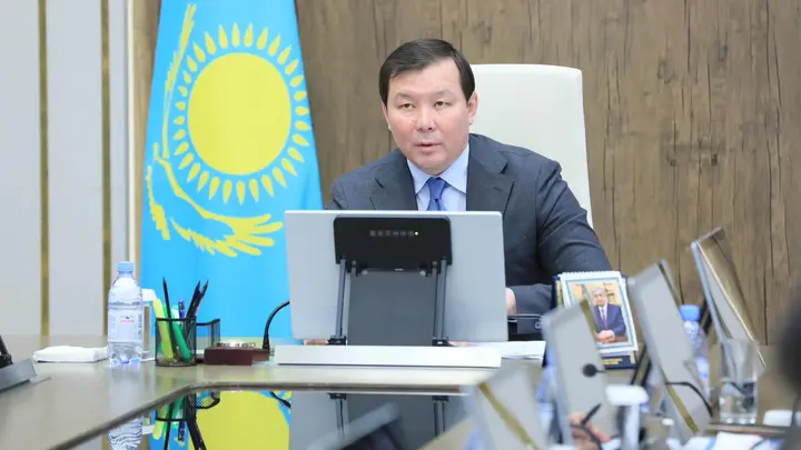 Ақтөбедегі әкімдік өртінен кейін: өңір басшысы жағдайды түсіндірді