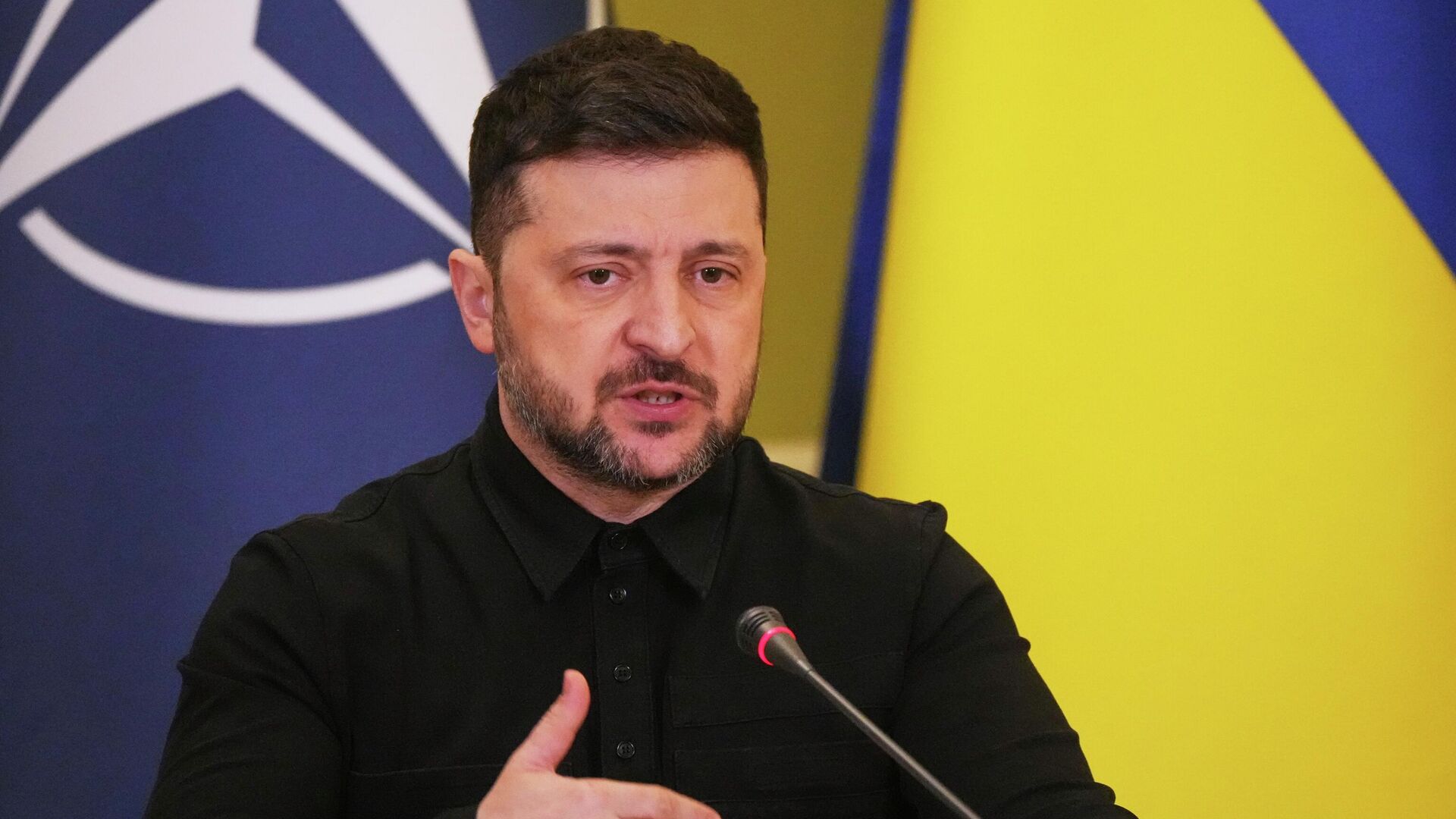 Зеленский: Соғыста Украина жағынан 55 мың сарбаз қаза тапты