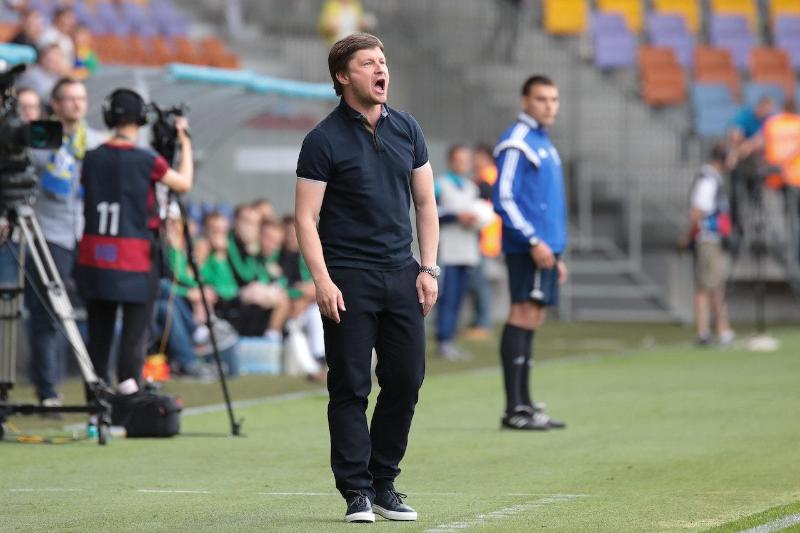 Футбол: «Ақтөбе» клубының бас бапкері қызметінен кетті