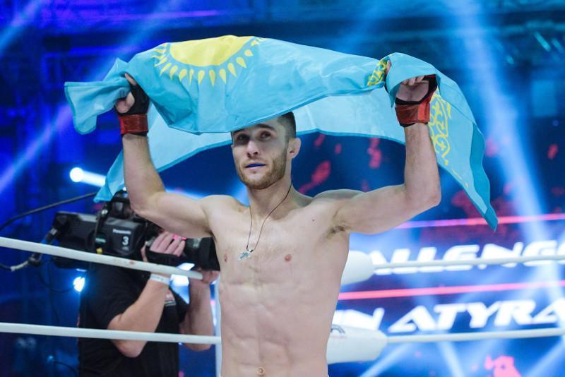 Қазақстандық спортшы UFC-дегі екі жекпе-жегі үшін 37 мың доллар алды