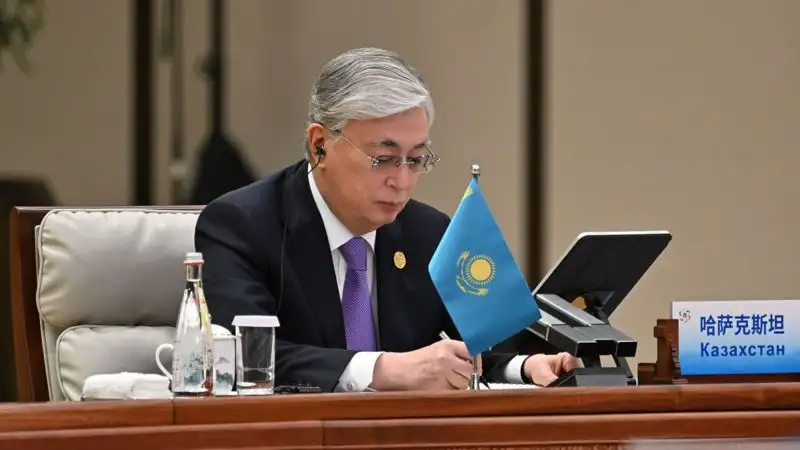Президент рақымшылық жөніндегі комиссияның құрамын өзгертті