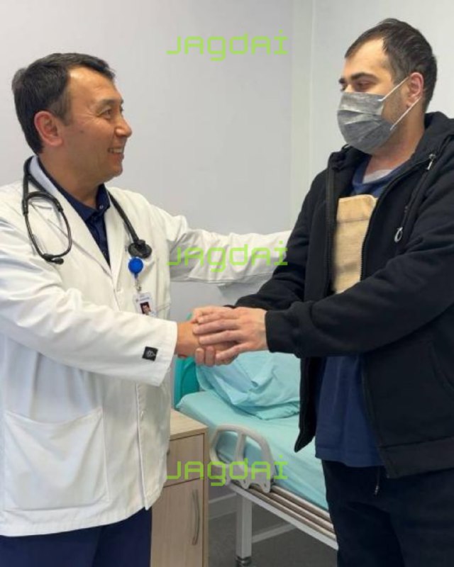 34 jastaǵy er adamǵa energetikalyq sýsyndardy shamadan tys tutynýdyń saldarynan júrek transplantatsiiasy jasaldy