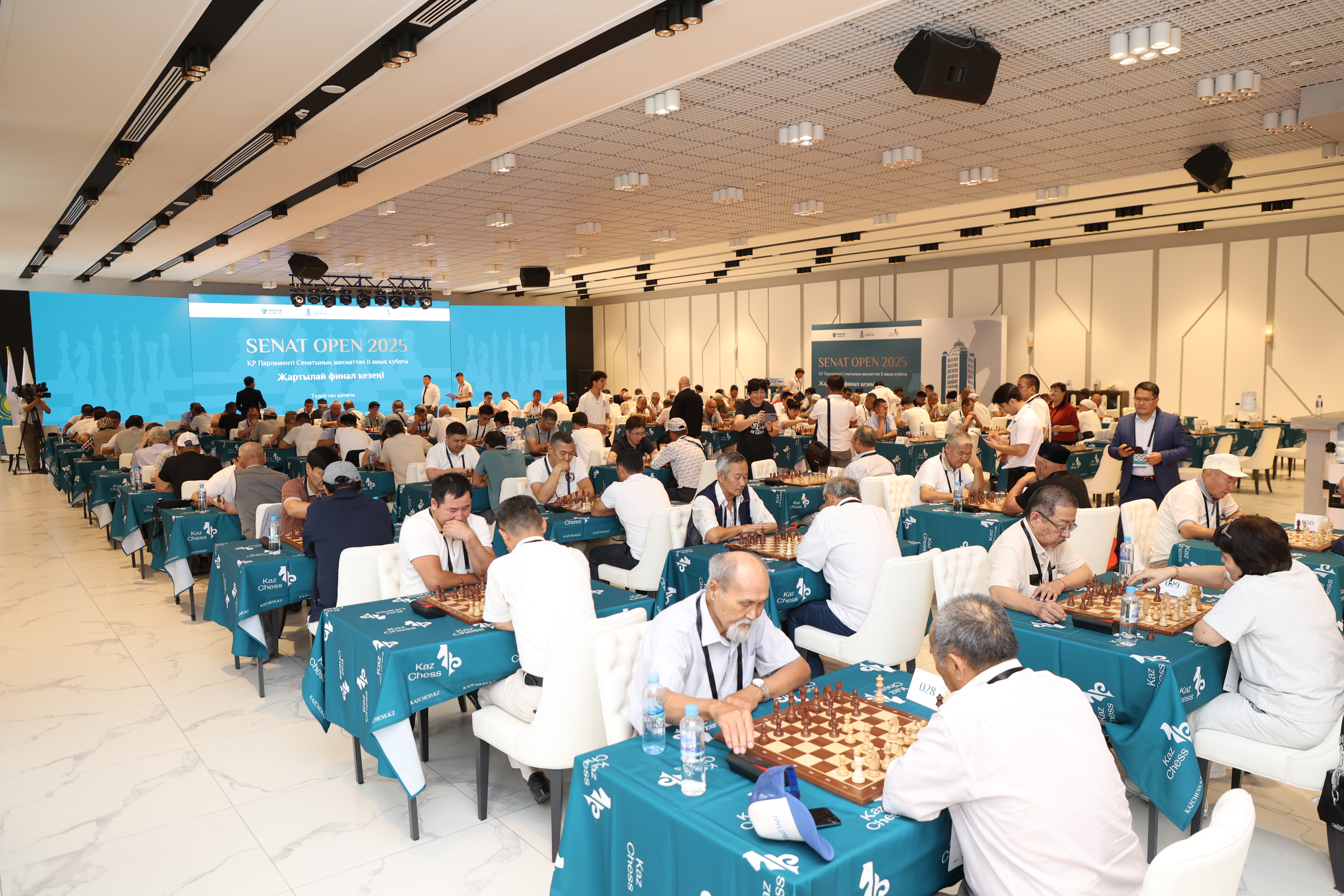 «Senat Open» II Ашық кубогының жартылай финал кезеңі басталды