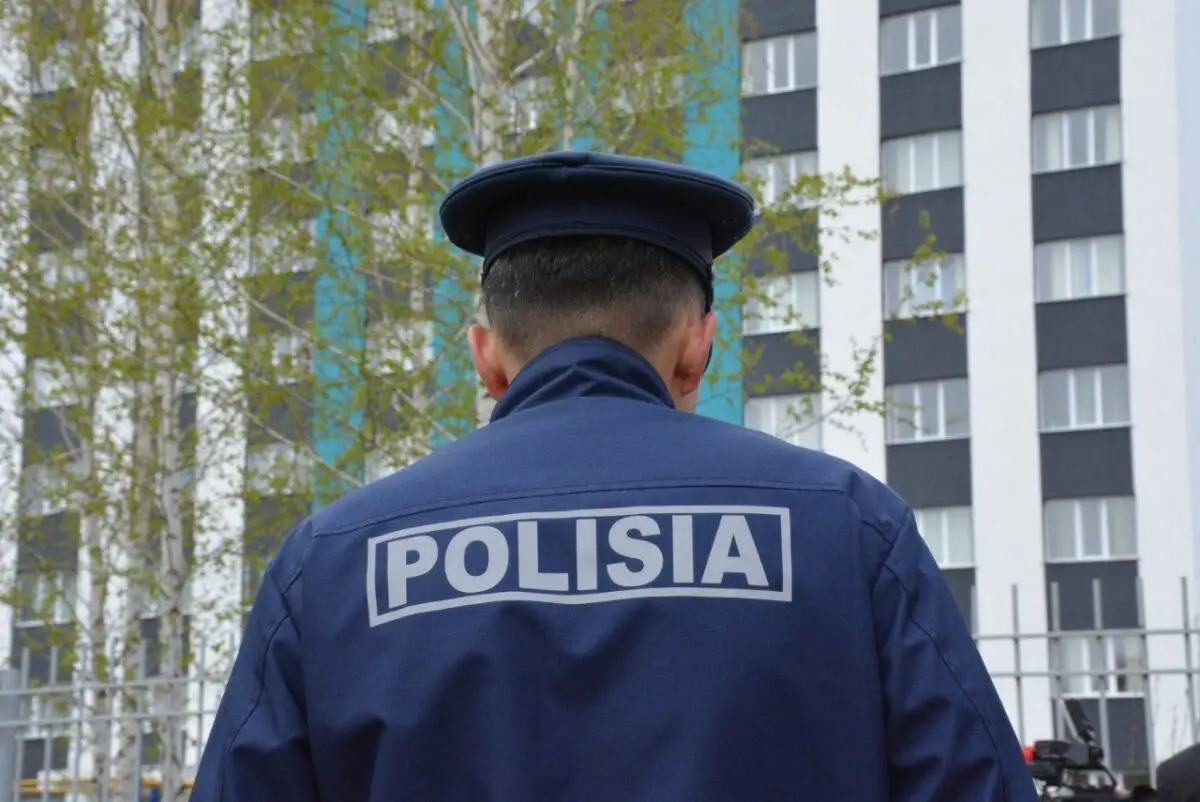 Almatyda 14 qylmysty jasyryp kelgen tergeýshi sottaldy